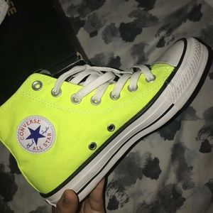 Selling brand new neon yellow high top converse